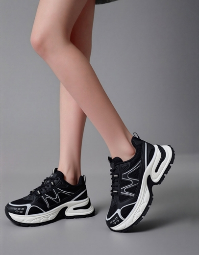 Εικόνα της Γυναικεία sneakers δίσολα με μοτίβο στο πλάι Μαύρο