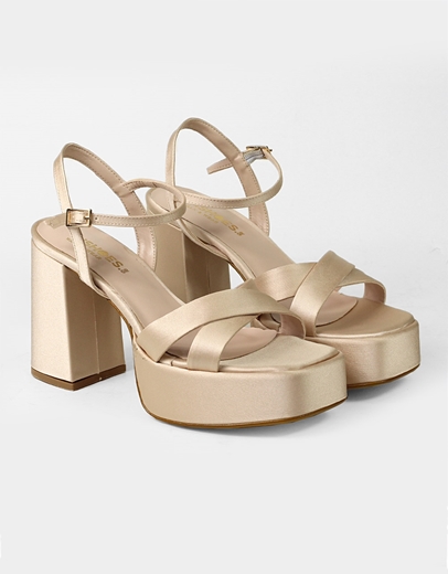 Εικόνα της Σατέν πέδιλα Ελληνικής κατασκευής σε καρέ γραμμή Nude