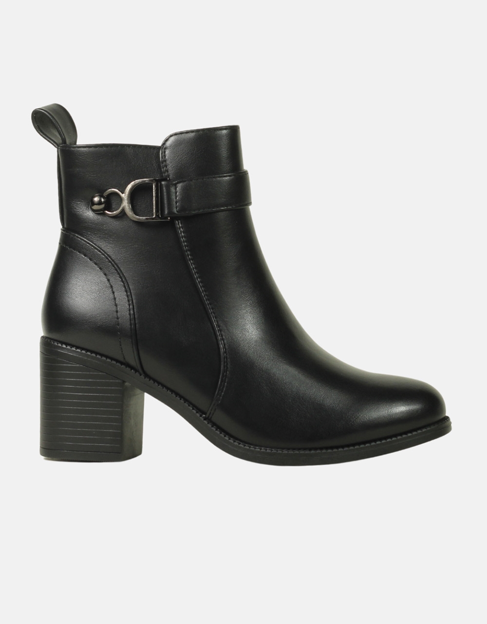 Εικόνα από Γυναικεία μποτάκια με διακοσμητικό στοιχείο Μαύρο