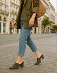 Εικόνα από Δερμάτινα cowboy mules Ελληνικής κατασκευής σε μυτερή γραμμή Λαδί