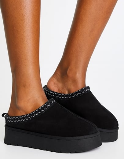 Εικόνα της Suede clogs με διπλή σόλα και γούνινη επένδυση Μαύρο