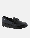 Εικόνα από Γυναικεία loafers λουστρίνι με αγκράφα Μαύρο