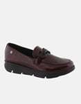 Εικόνα από Γυναικεία loafers λουστρίνι με αγκράφα Μπορντώ