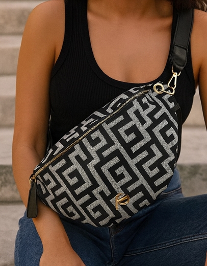 Εικόνα της Crossbody χειροποίητο τσαντάκι με μοτίβο μαιάνδρου Μαύρο/Λευκό