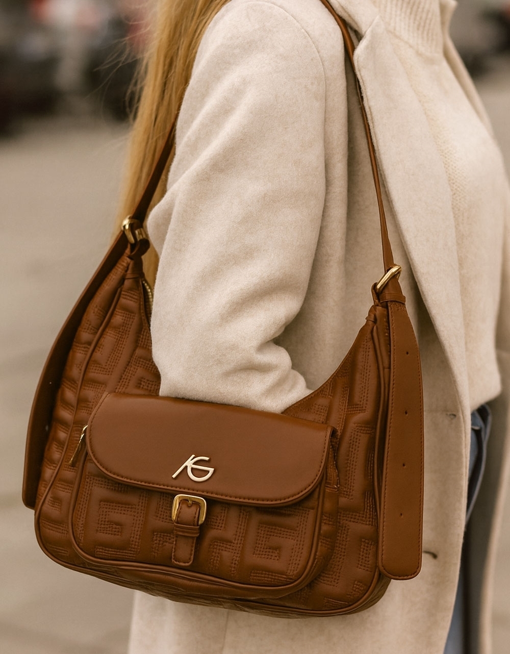 Εικόνα από Χειροποίητη τσάντα ώμου με μαίανδρο και εξωτερική θήκη Καφέ