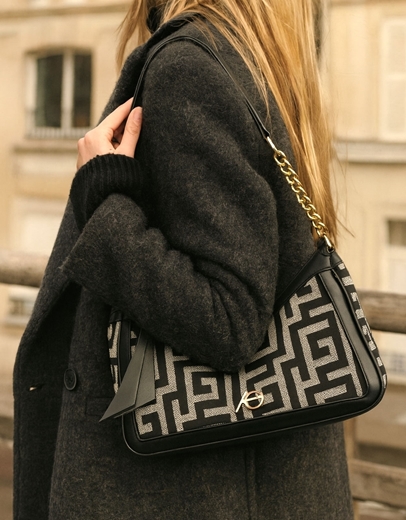 Εικόνα της Χειροποίητη τσάντα ώμου με μοτίβο μαίανδρου Μαύρο/Λευκό