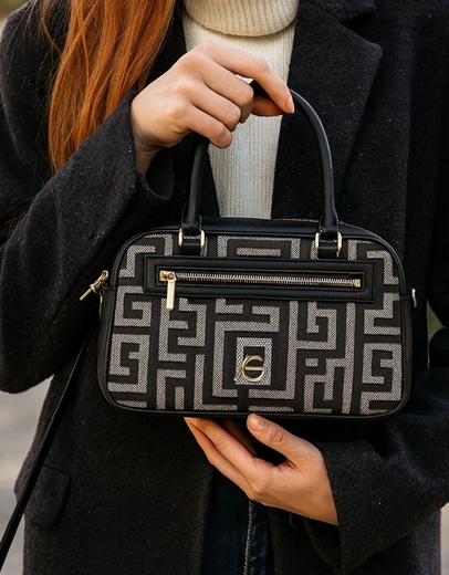 Εικόνα της Χειροποίητη τσάντα με μοτίβο μαιάνδρου και αποσπώμενο λουράκι Μαύρο/Λευκό