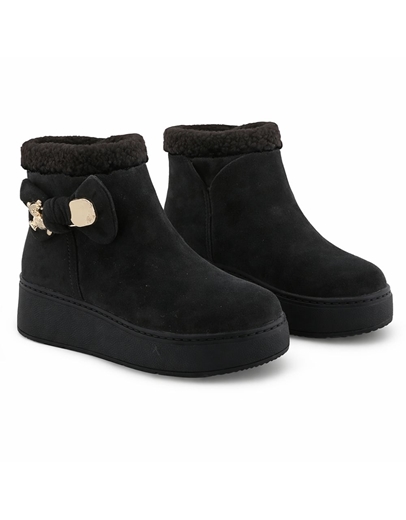 Εικόνα της Δίσολα suede μποτάκια μονόχρωμα με διακοσμητικό Μαύρο