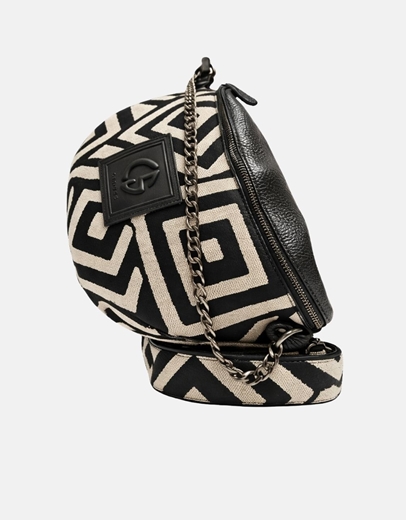 Εικόνα της Crossbody χειροποίητο τσαντάκι THEKLA Μπεζ