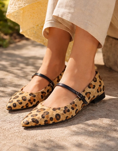 Εικόνα της Μπαλαρίνες Ελληνικής κατασκευής με διακοσμητική μπαρέτα Λεοπάρ