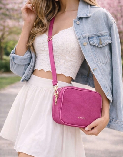 Εικόνα της Suede τσάντα ώμου μονόχρωμη με διπλό φερμουάρ Φούξια