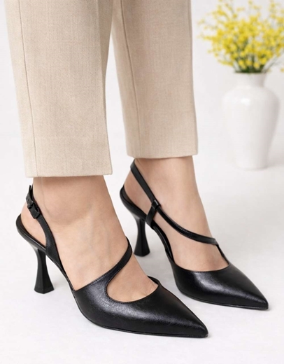 Εικόνα της Μονόχρωμες γόβες Ελληνικής κατασκευής σε μυτερή γραμμή Μαύρο