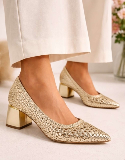 Εικόνα της Δερμάτινες γόβες με σχέδιο πλέξης Πλατίνα