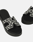 Εικόνα από Flatforms Ελληνικής κατασκευής με μοτίβο μαιάνδρου Μαύρο