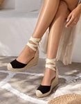 Εικόνα από Lace up εσπαντρίγιες σε συνδυασμό υλικών Μαύρο