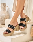 Εικόνα από Boho mules με διπλή φάσα από πέρλες Μαύρο