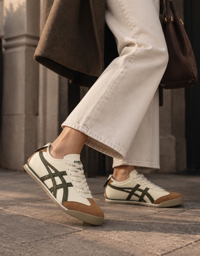 Εικόνα της Γυναικεία sneakers με γραμμικό σχέδιο Λαδί