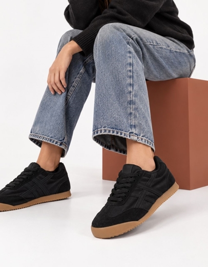 Εικόνα της Γυναικεία sneakers με μοτίβο στο πλάι Μαύρο